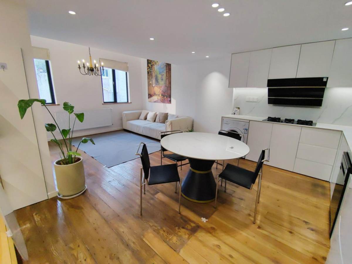 Housing image — Dining Area