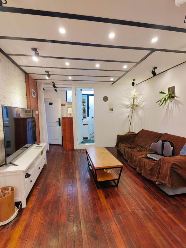 Housing image — Living Room