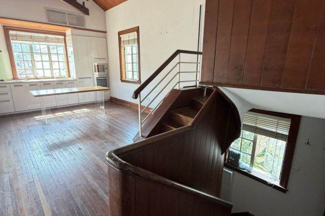 Historic High-Ceiling 3BR Apartment in Old Xuhui with Terrace (L1/L7)