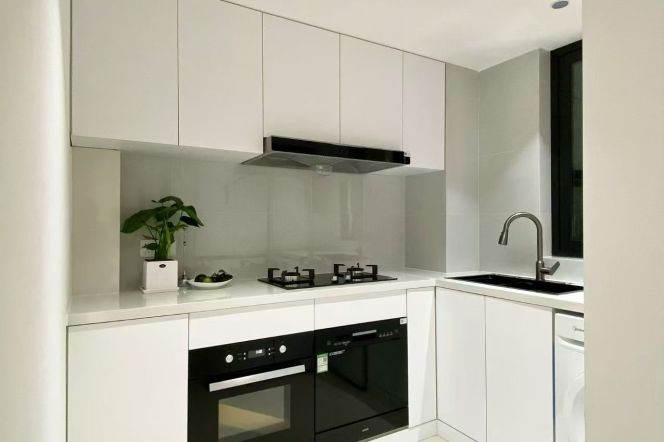 Spacious 2BR Apartment near Jiangning Rd Metro (L13)