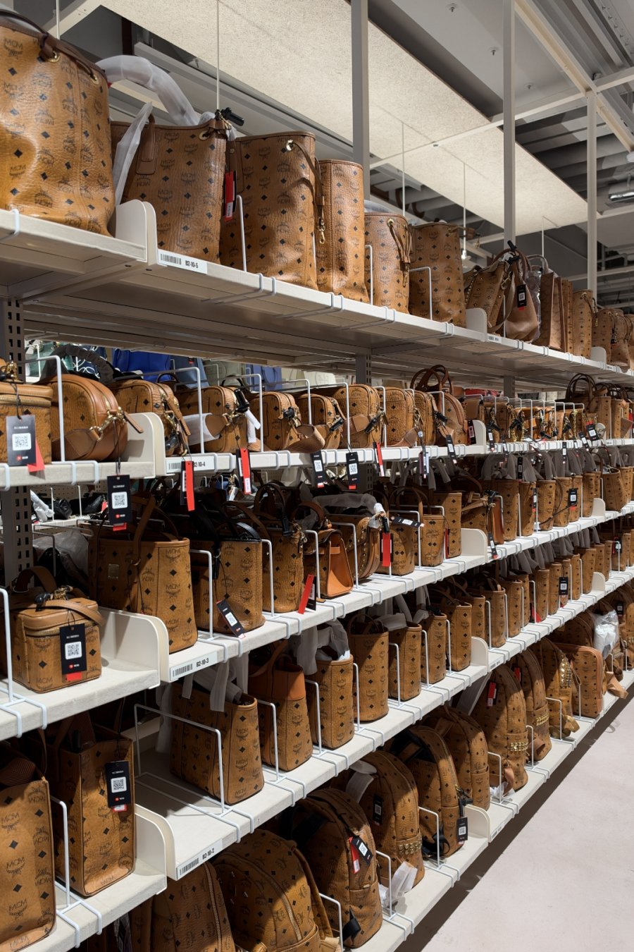 A Giant Secondhand Warehouse Just Opened in Downtown Shanghai