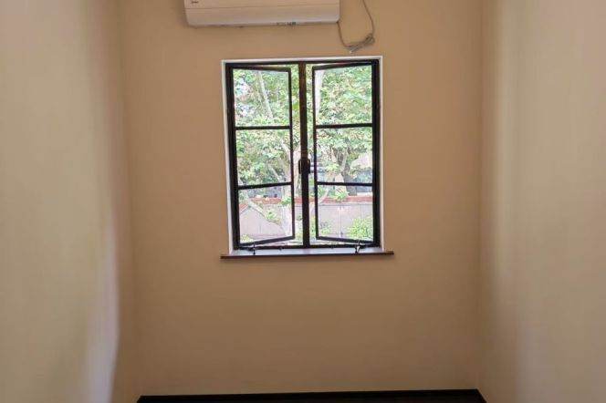 Spacious 2BR Lane House in Old Xuhui (L10/L11)