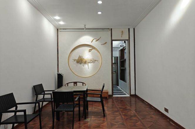 High-Ceiling 3BR Lane House in Old Xuhui with Terrace (L1/L9/L11)