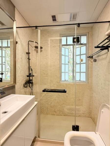 Housing image — Bathroom
