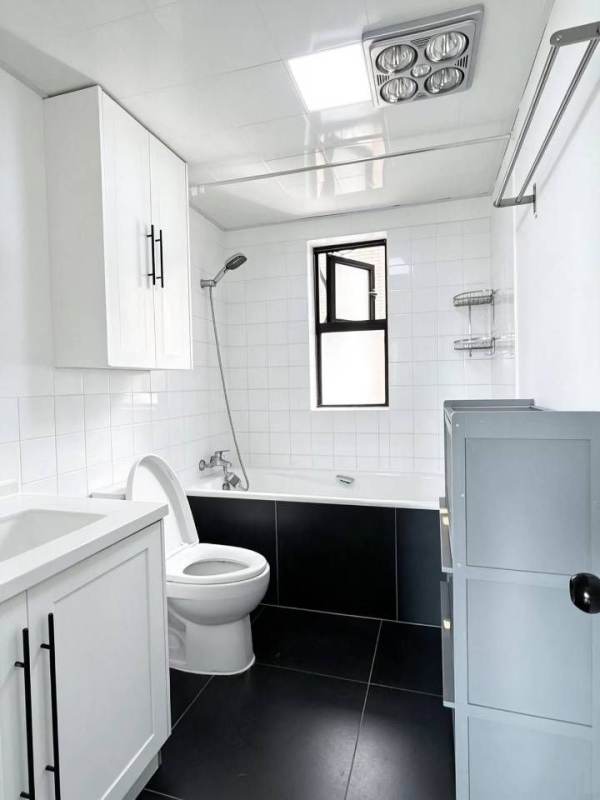 Housing image — Bathroom