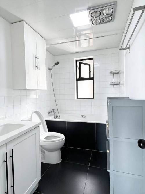Housing image — Bathroom