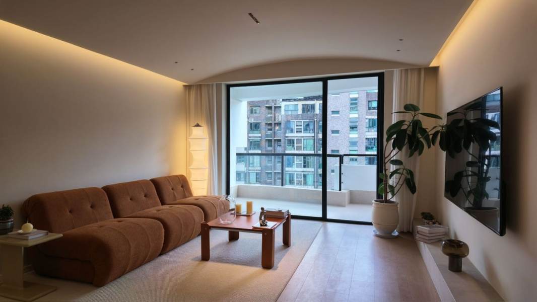 Housing image — Living Room