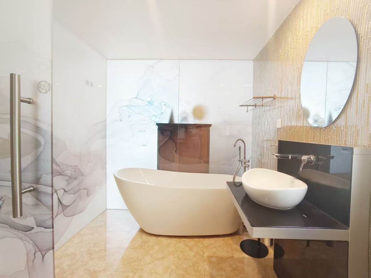 Housing image — Bathroom