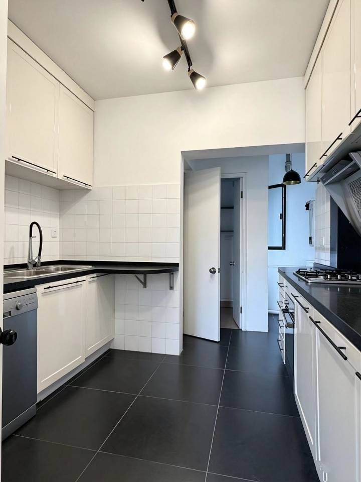 Housing image — Kitchen