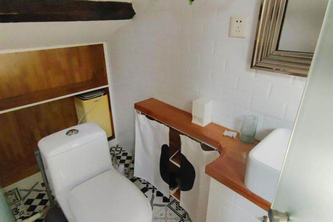 2BR Lane House in Jing'an (L13)