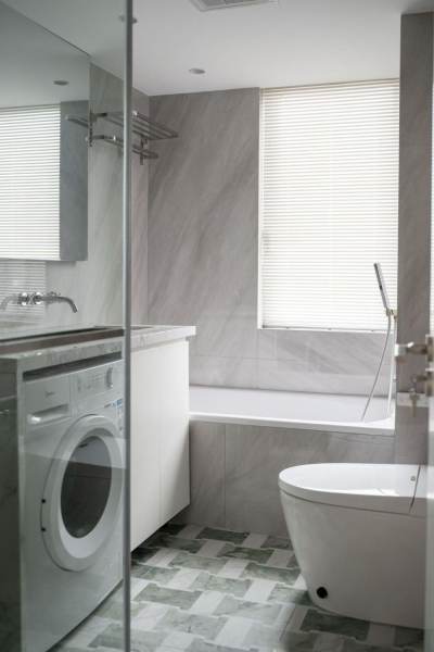Housing image — Bathroom