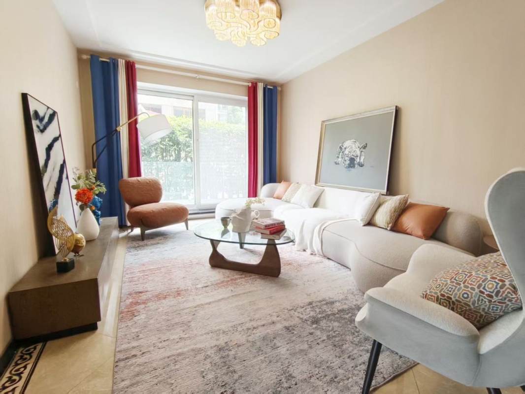 Housing image — Living Room
