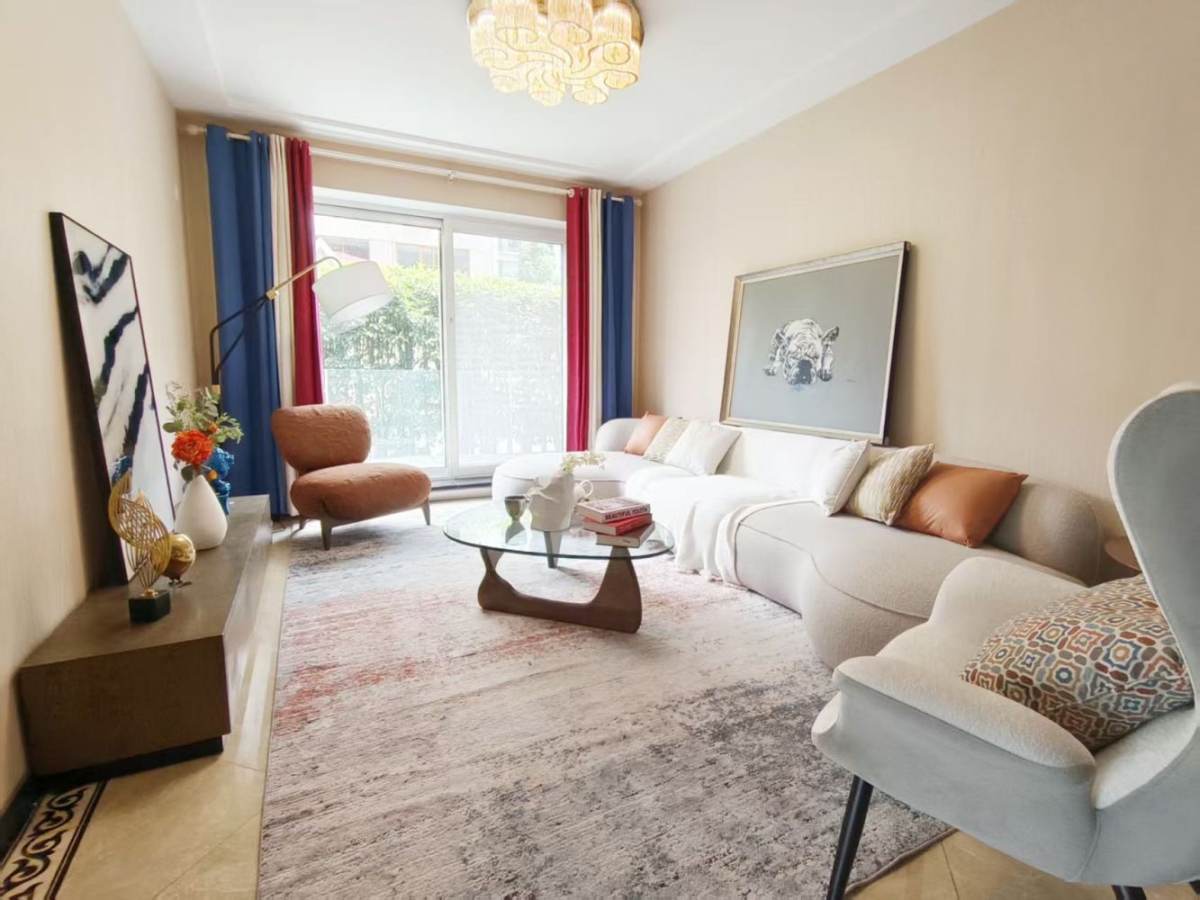 Housing image — Living Room