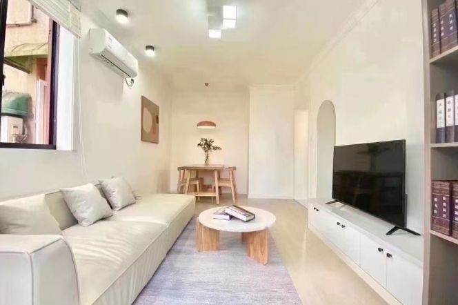 1BR Apartment near Shanghai Swimming Center Metro (L11)