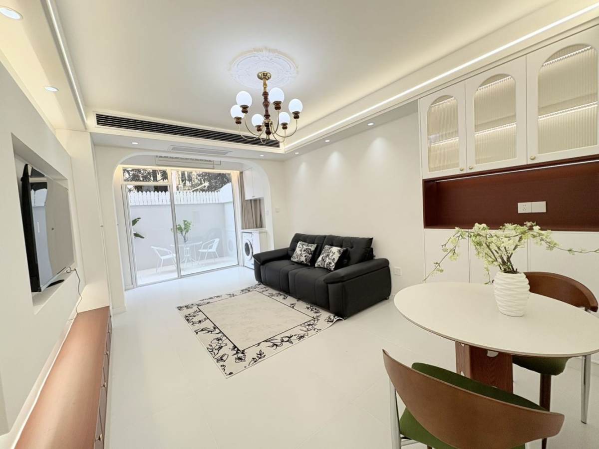 Housing image — Living Room