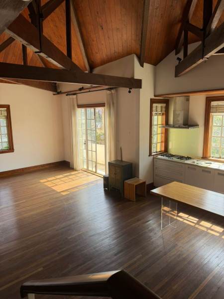 Housing image — Living Room