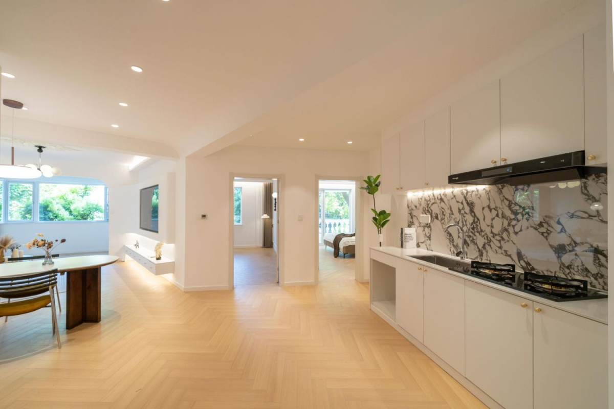 Housing image — Kitchen