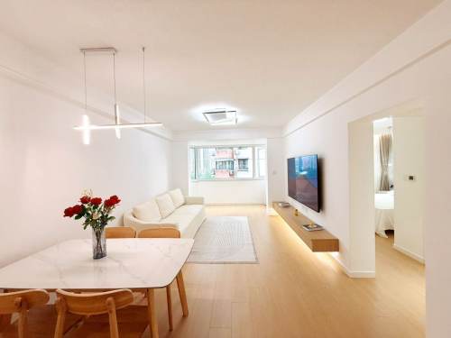 Housing image — Living Room