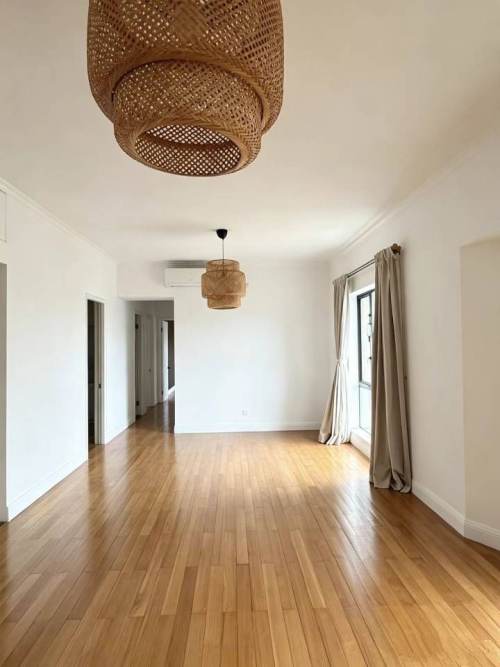 Housing image — Living Room