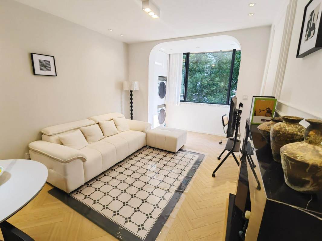 Housing image — Living Room