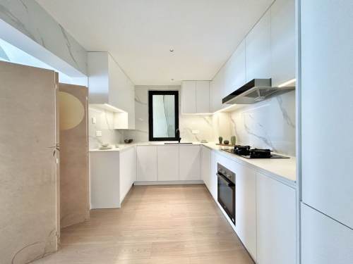 Housing image — Kitchen