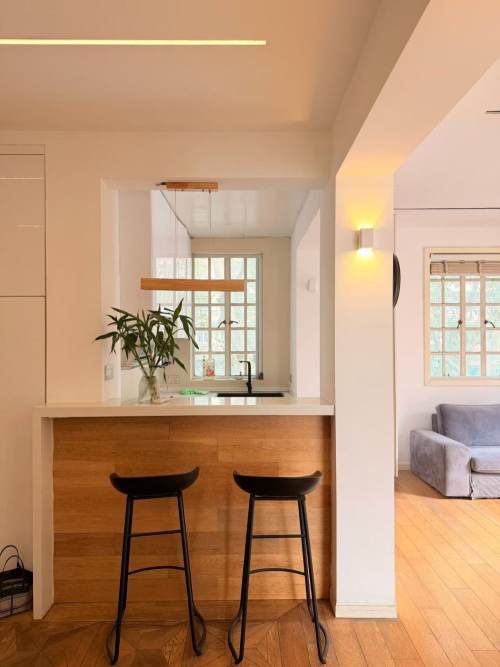 Housing image — Dining Area