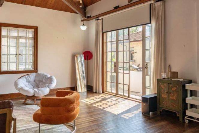 Spacious 2BR Lane House in Old Xuhui with Terrace (L1/L7)