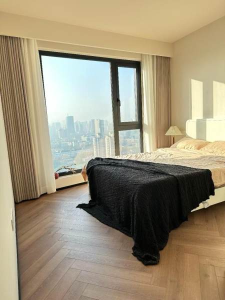 Housing image — Bedroom