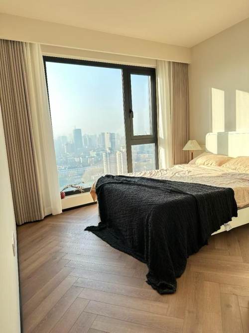 Housing image — Bedroom
