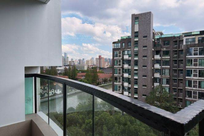 2BR Apartment near Jinshajiang Rd Metro with River View (L3/L4/L13)