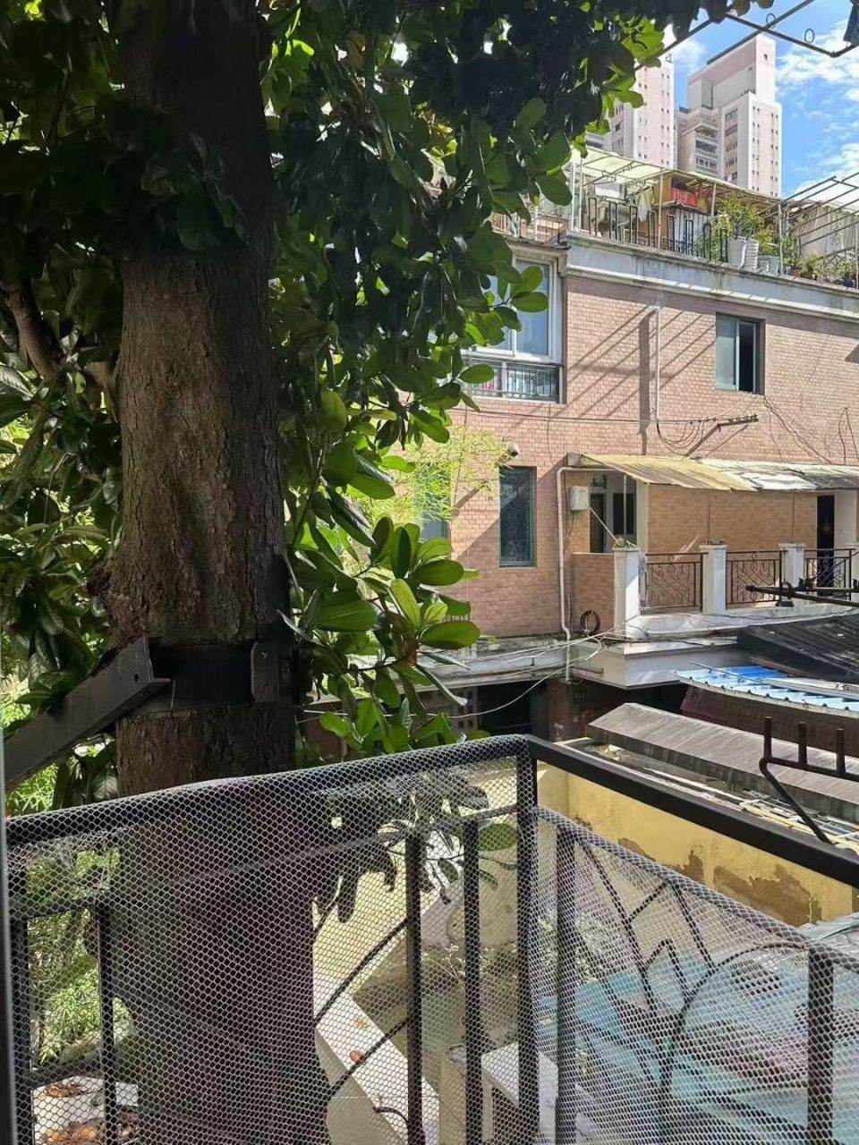 Housing image
