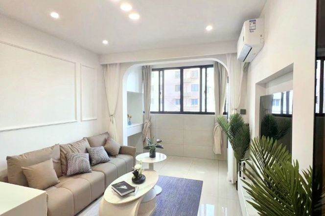1BR Apartment near Caoyang Road Metro (L3/L4/L11/L14)