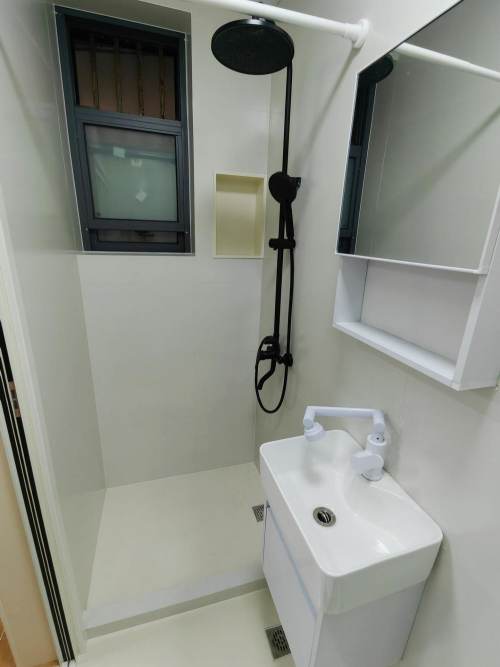 Housing image — Bathroom