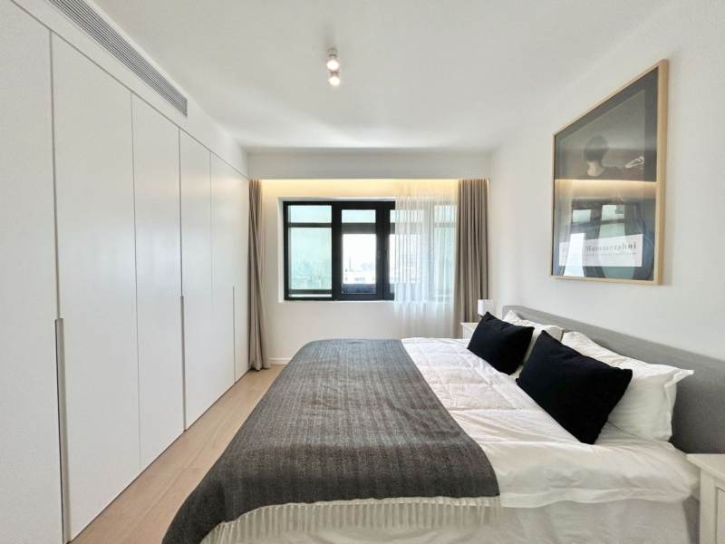 Housing image — Bedroom