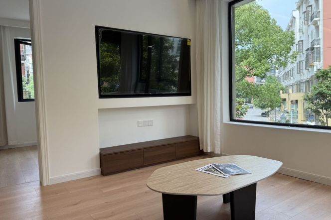 3BR Apartment near Century Park