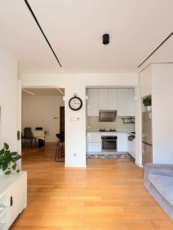 Housing image — Living Room