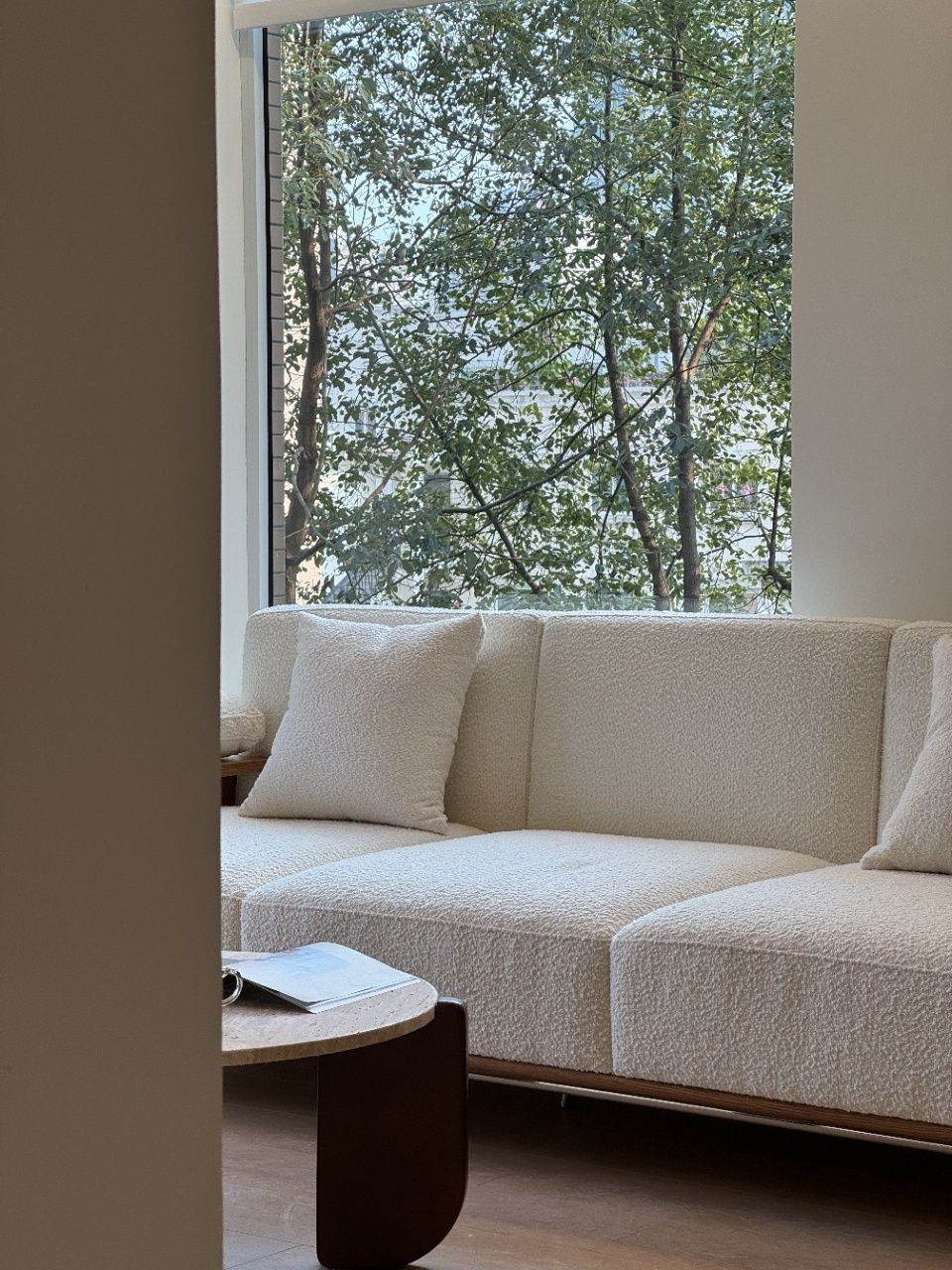 Housing image — Living Room