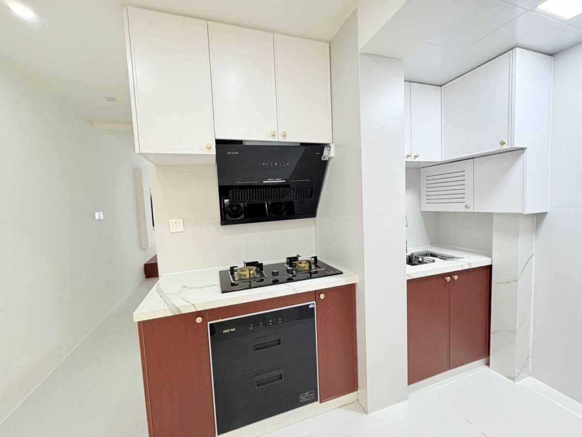 Housing image — Kitchen
