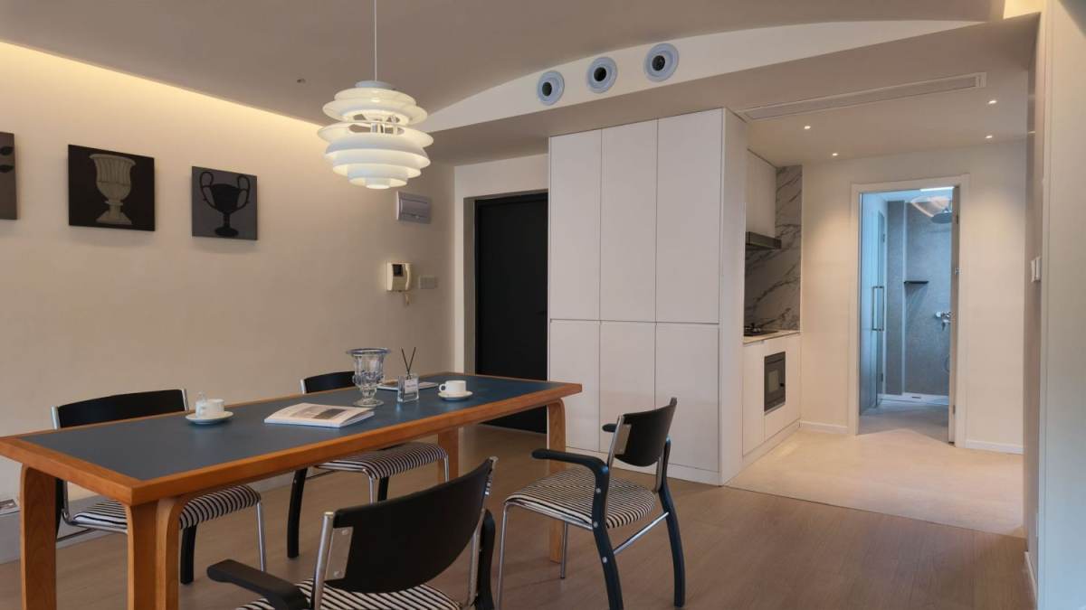 Housing image — Dining Area