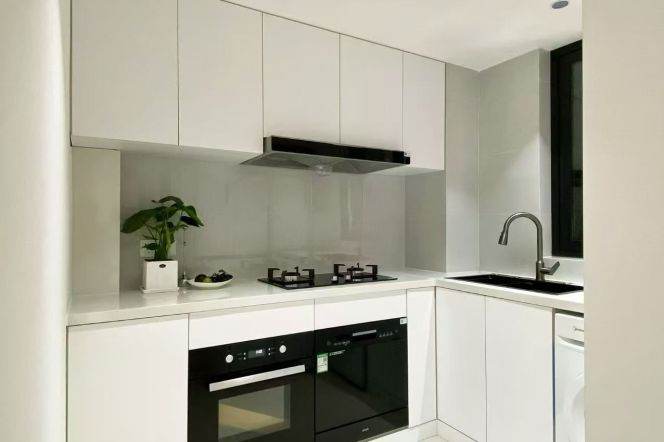 Spacious 2BR Apartment near Jiangning Rd Metro (L13)