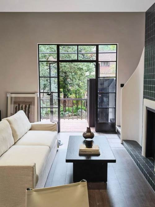 Housing image — Living Room