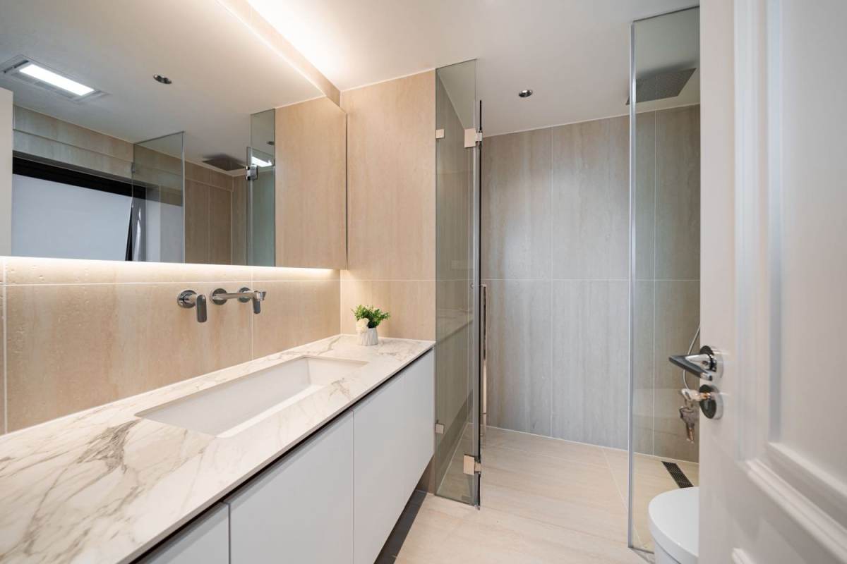 Housing image — Bathroom
