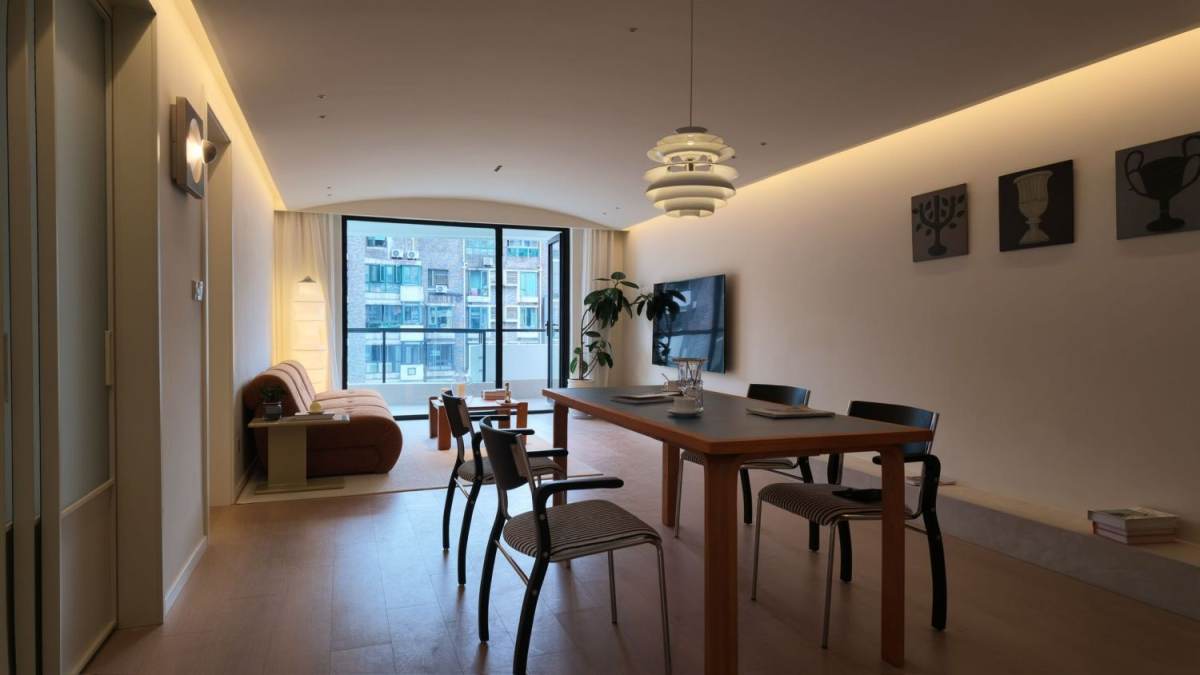 Housing image — Living Room