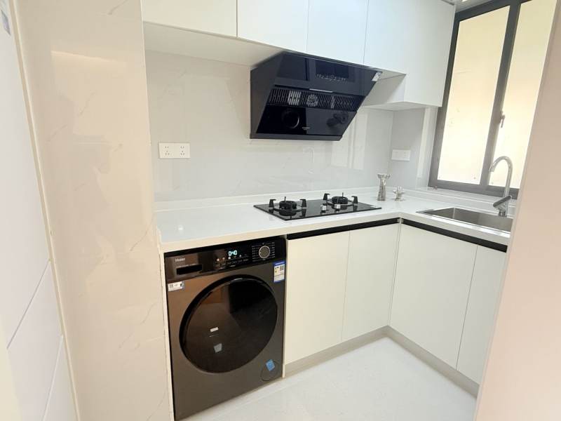 Housing image — Kitchen
