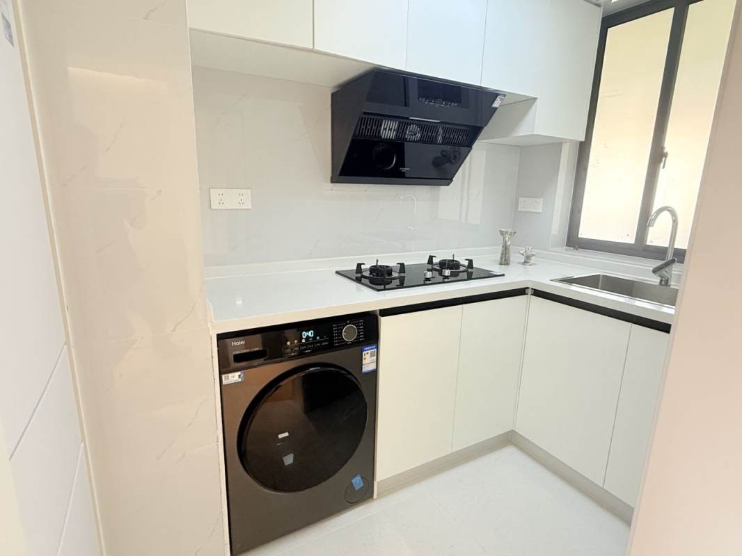 Housing image — Kitchen