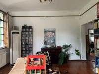 Housing image — Living Room