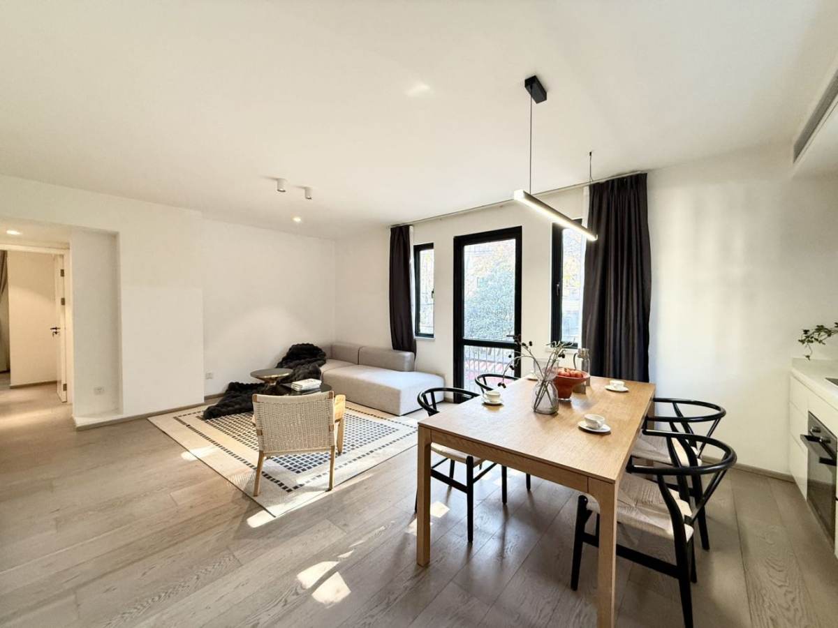 Housing image — Living Room