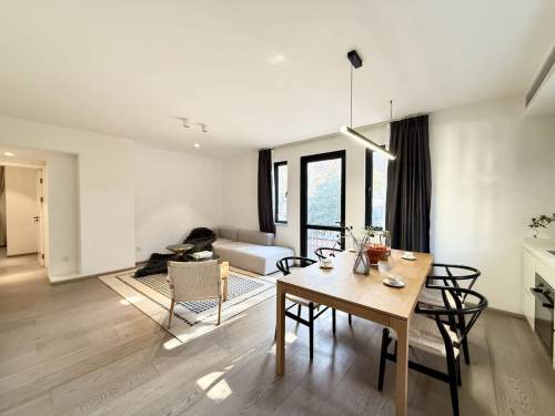 Housing image — Living Room