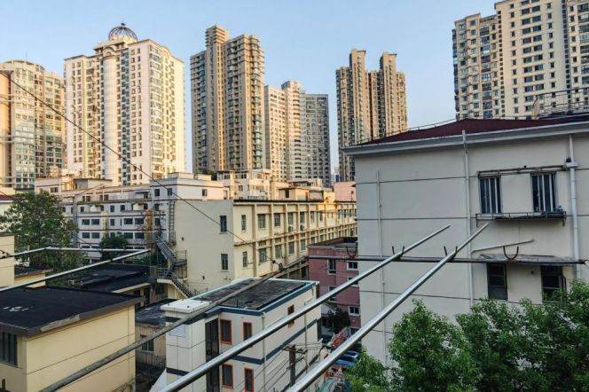 2BR Apartment in Xujiahui (L1/L9/L11)