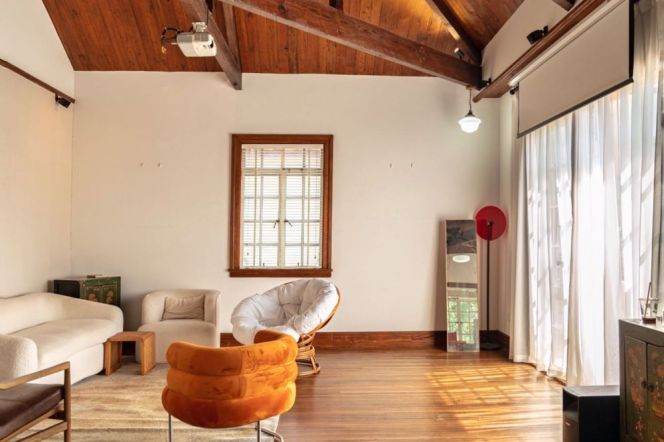 Spacious 2BR Lane House in Old Xuhui with Terrace (L1/L7/L10)